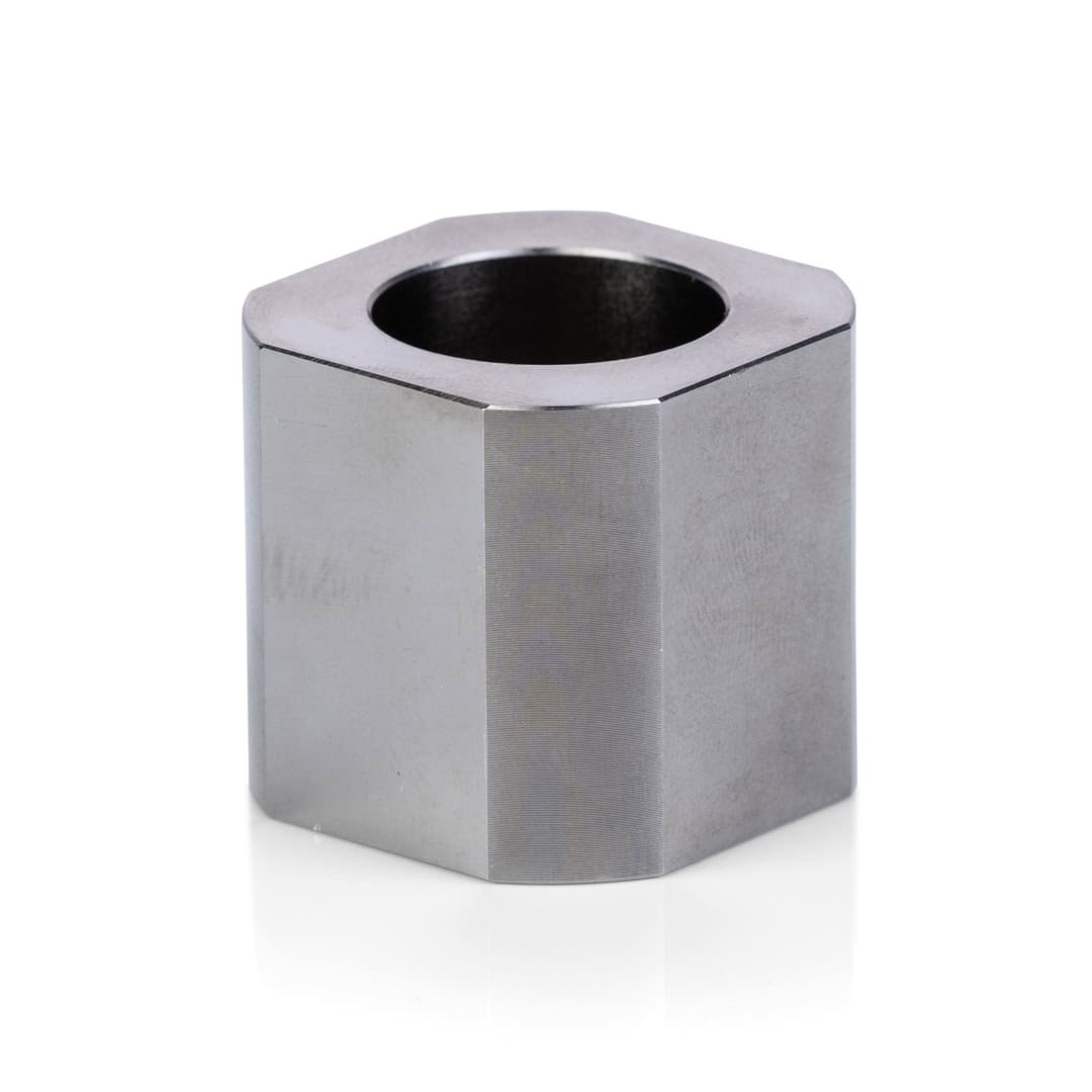 Hüfterschutz aus Metall für galvanische Oberflächenbehandlung.