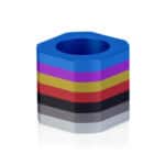 Farbenfroher, gestapelter Schutzring für galvanische Prozesse, bunte Mehrfachschicht-insel.