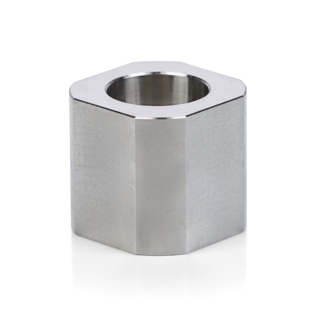 Hochwertiger galvanisch verzinkter Stahlbauteil mit rechteckigem Design.